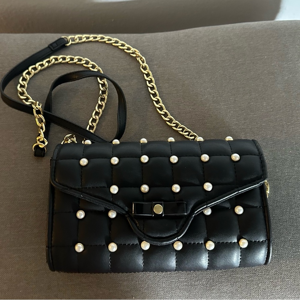 Unbranded non-leather/faux leather black crossbody